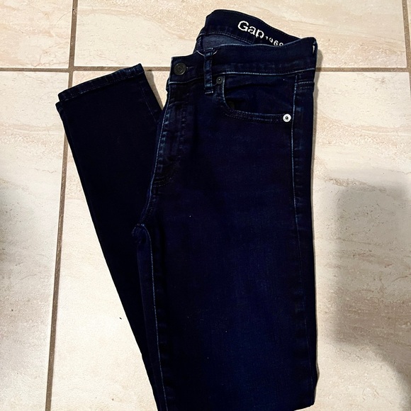 Gap Jeans - Picture 4 of 4